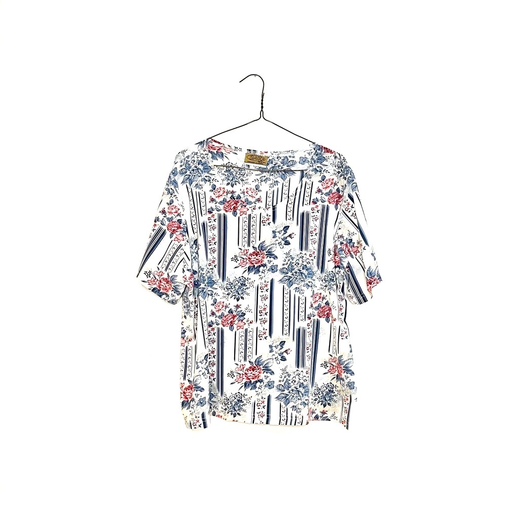 24k by Mark Vintage short-sleeved blouse with blue and pink flower pattern 1x